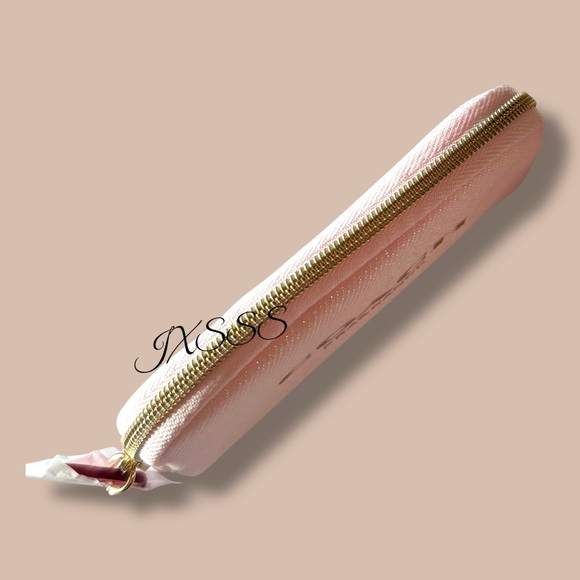 Light-Pink (Iridescent-Shine) Coach Beauty Coin-Pouch Fragrance SET - Picture 5 of 12